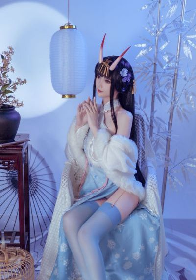 中国厕所美女撒尿bbb_高清电影完整版在线观看