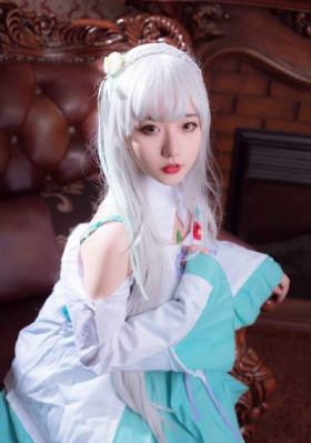 日本老少配人妻_高清完整视频