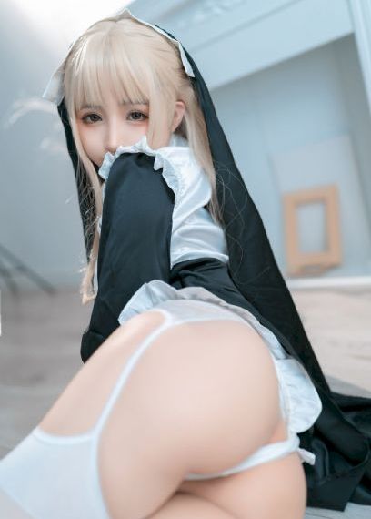 色噜噜噜狠狠色综合久夜色撩人_720免费电视剧