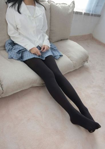 日韩成人在线一区二区_DVDBD在线观看