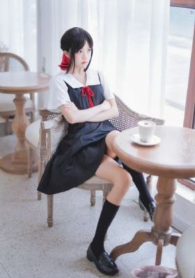 欧美性色黄大片人与善_HD完整在线观看